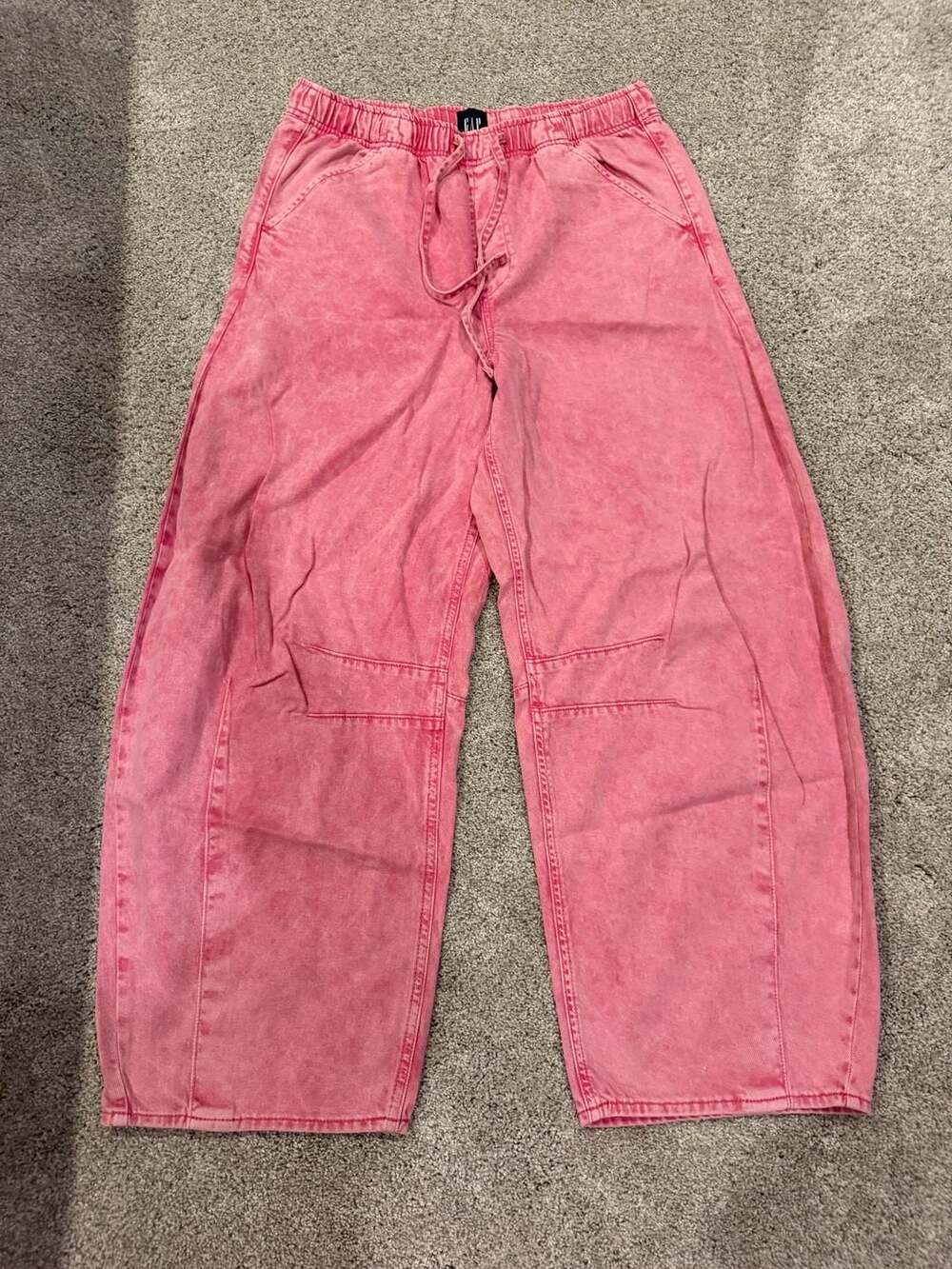 Gap Mid Rise UltraSoft Easy Horseshoe Jeans